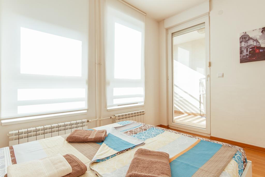 Apartments Belville Belgrado Quarto foto