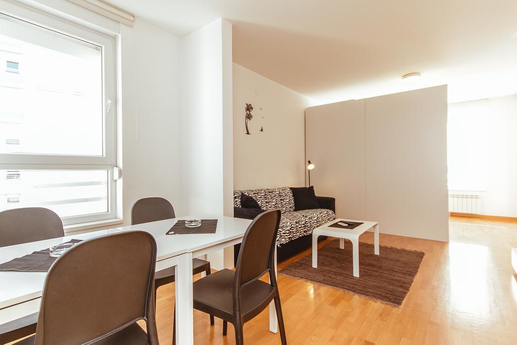 Apartments Belville Belgrado Quarto foto
