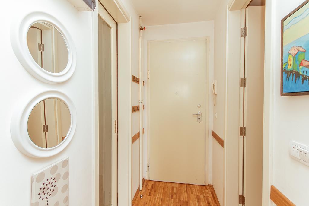 Apartments Belville Belgrado Quarto foto