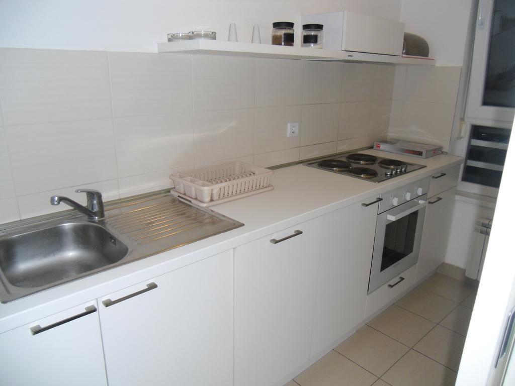 Apartments Belville Belgrado Exterior foto